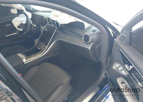 2024 Mercedes-Benz C 300 from USA, damaged, VIN W1KAF4HB0RR160815